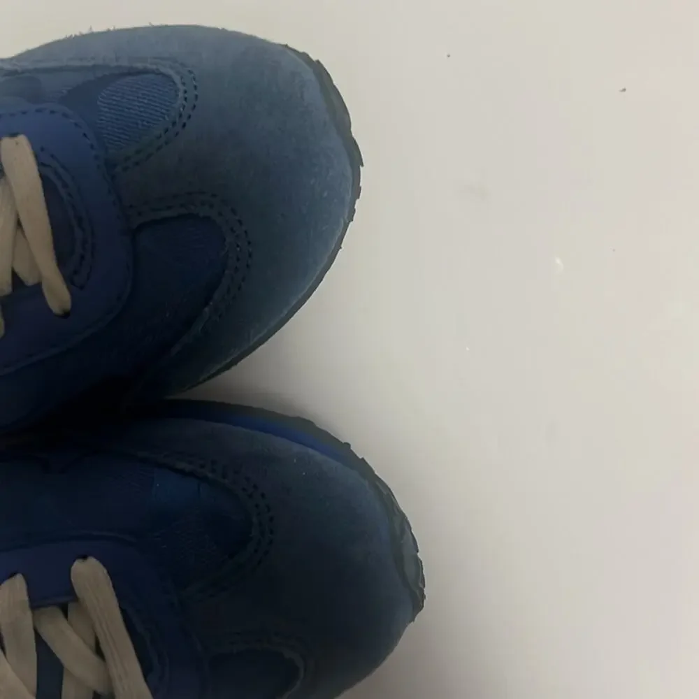 COACH MARABELLE SIGNATURE LOGO CHAMBRAY BLUE SNEAKERS SIZE 6‎ 1/2